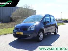 Renault Modus (2006) thumbnail 2