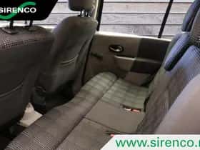 Renault Modus (2006) thumbnail 6