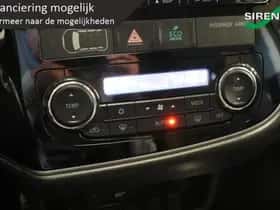 Mitsubishi Outlander (2015) thumbnail 67