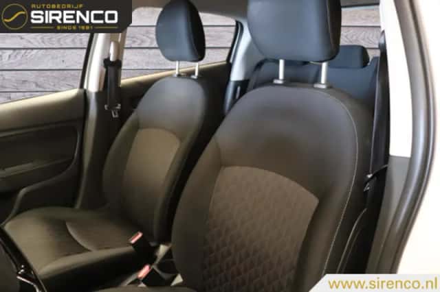 Mitsubishi Space (2020) thumbnail 6