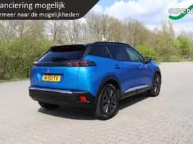 Peugeot e-2008 (2021) thumbnail 3