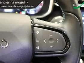 Lynk & Co 01 thumbnail 17