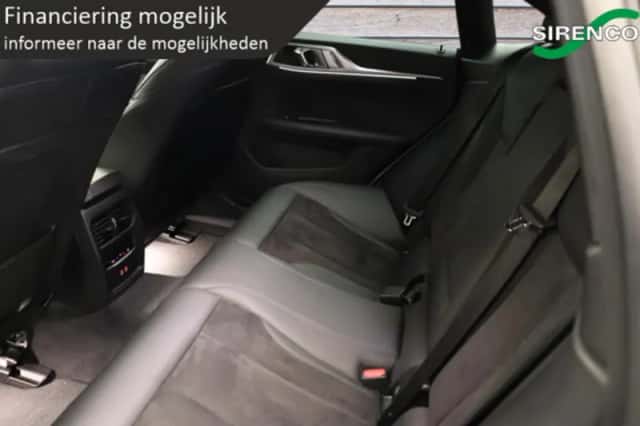 BMW i4 (2022) thumbnail 6