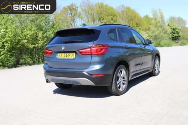 BMW X1 (2018) thumbnail 3