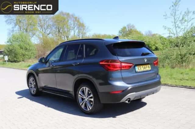 BMW X1 (2018) thumbnail 4