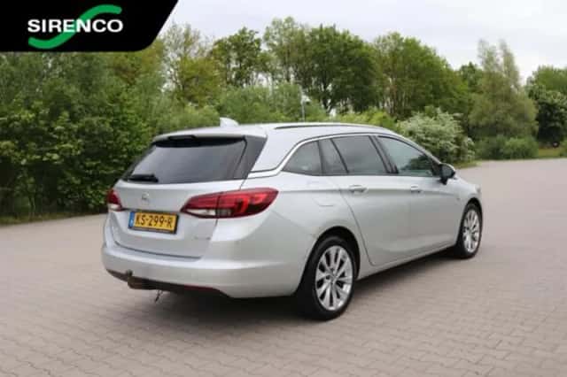 Opel Astra (2016) thumbnail 3