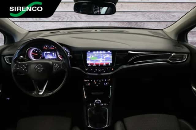 Opel Astra (2016) thumbnail 5