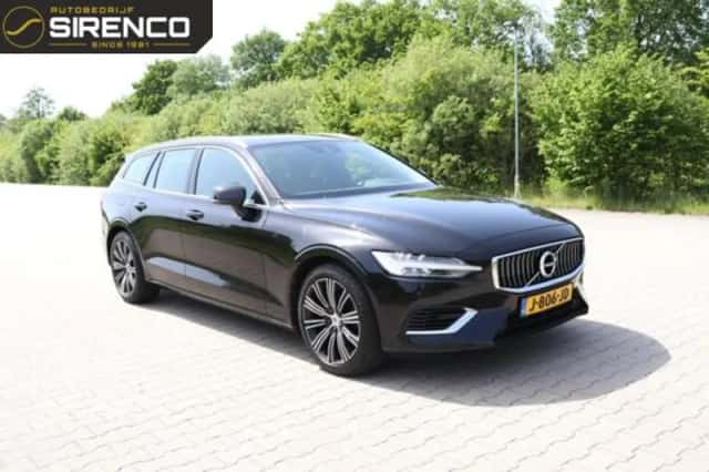 Volvo V60 (2020) thumbnail 2