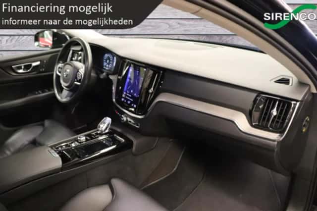 Volvo V60 (2020) thumbnail 6