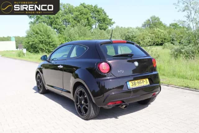 Alfa Romeo Mito (2008) thumbnail 4