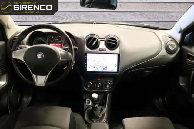 Alfa Romeo Mito (2008) thumbnail 5