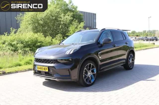 Lynk & Co 01 (2022) thumbnail 2
