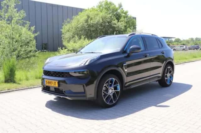 Lynk & Co 01 (2023) thumbnail 2