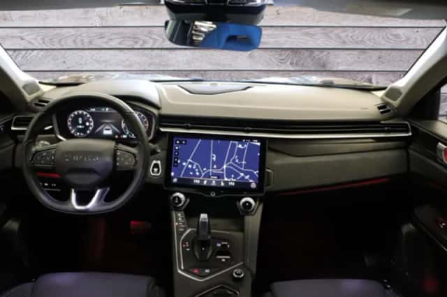 Lynk & Co 01 (2023) thumbnail 5