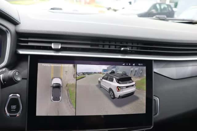 Lynk & Co 01 (2023) thumbnail 6