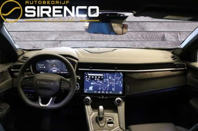 Lynk & Co 01 (2023) thumbnail 5