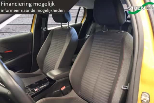Peugeot e-208 (2023) thumbnail 6