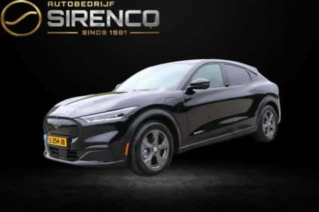 Ford Mustang (2021) thumbnail 1
