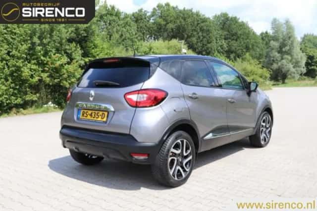 Renault Captur (2016) thumbnail 4