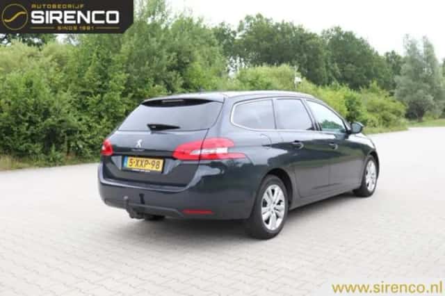 Peugeot 308 (2014) thumbnail 4