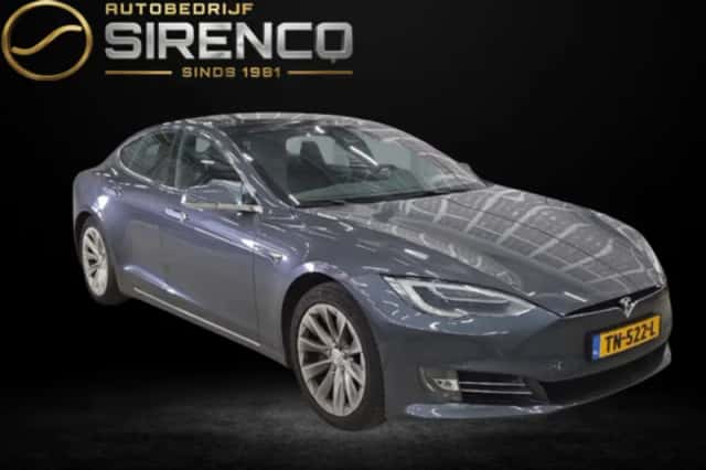 Tesla Model S (2018) thumbnail 1