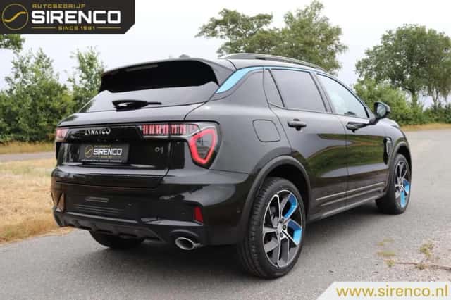 Lynk & Co 01 (2023) thumbnail 3
