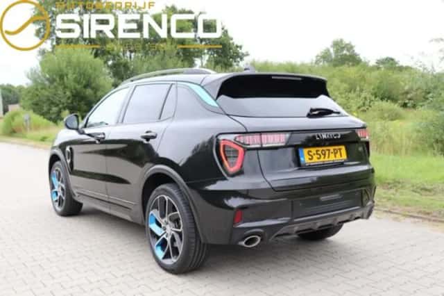Lynk & Co 01 (2023) thumbnail 3