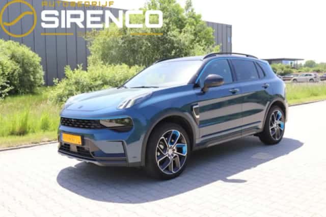 Lynk & Co 01 (2023) thumbnail 2