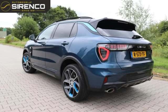 Lynk & Co 01 (2023) thumbnail 3