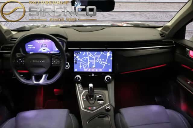 Lynk & Co 01 (2023) thumbnail 5