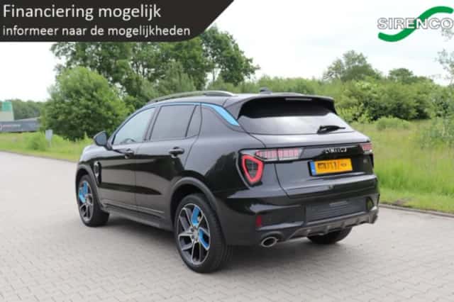Lynk & Co 01 (2022) thumbnail 3