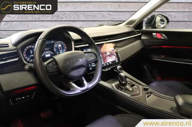 Lynk & Co 01 (2022) thumbnail 5