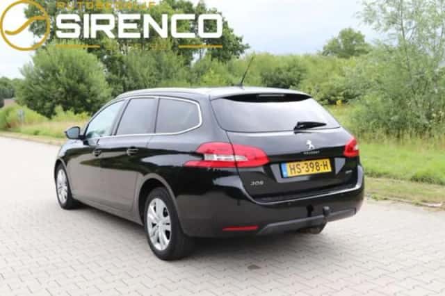 Peugeot 308 (2015) thumbnail 4