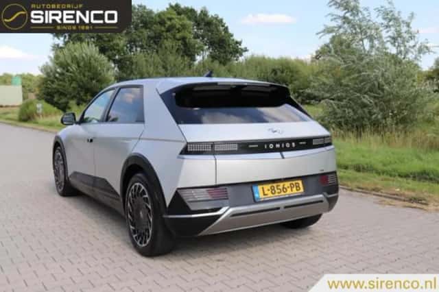 Hyundai Ioniq (2021) thumbnail 3