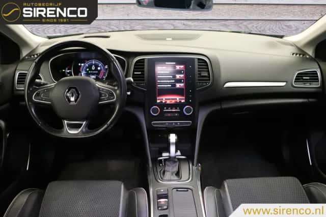 Renault Mégane (2017) thumbnail 5
