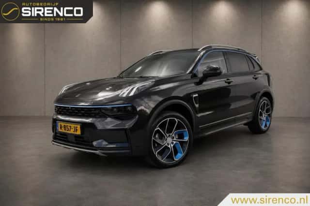 Lynk & Co 01 (2022) thumbnail 1