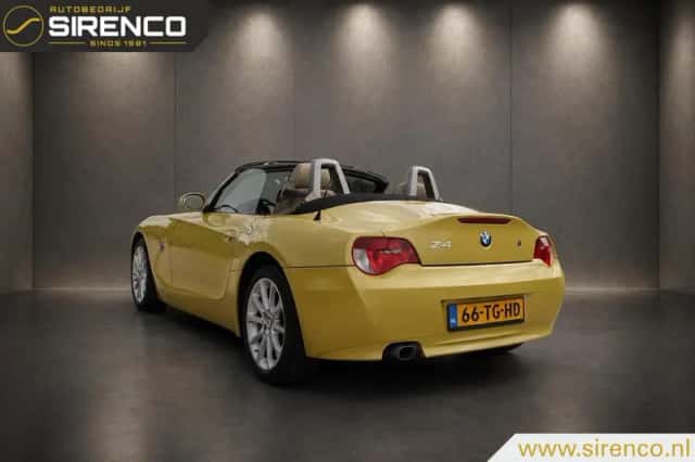 BMW Z4 (2006) thumbnail 3