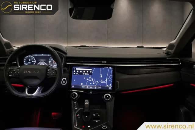 Lynk & Co 01 (2022) thumbnail 6