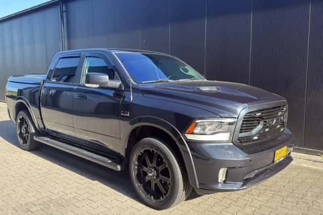 Dodge Ram (2018) thumbnail 4