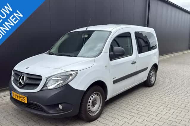 Mercedes-Benz Citan (2015) thumbnail 1