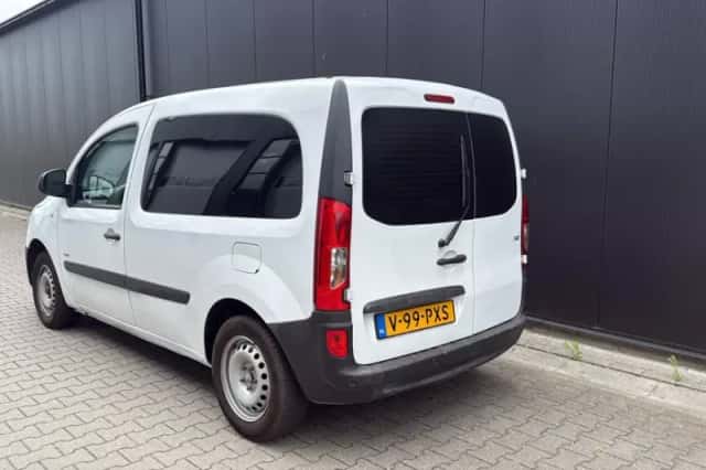 Mercedes-Benz Citan (2015) thumbnail 4