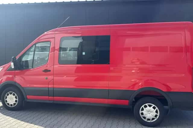 Ford Transit (2020) thumbnail 2