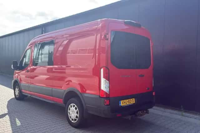 Ford Transit (2020) thumbnail 3