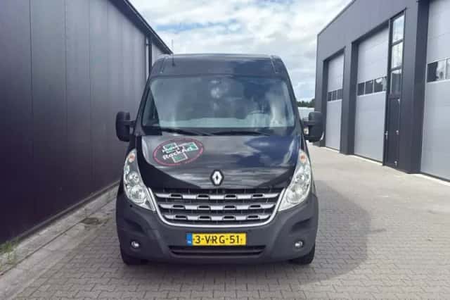 Renault Master (2011) thumbnail 5