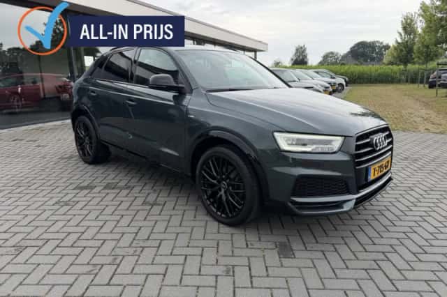 Audi Q3 (2018) thumbnail 2