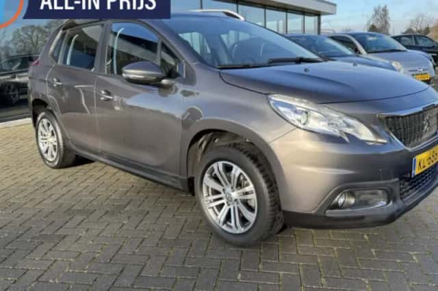 Peugeot 2008 (2016) thumbnail 1
