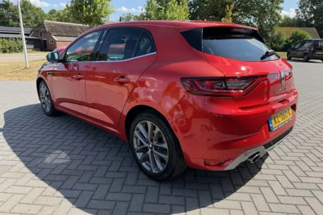 Renault Mégane (2016) thumbnail 6