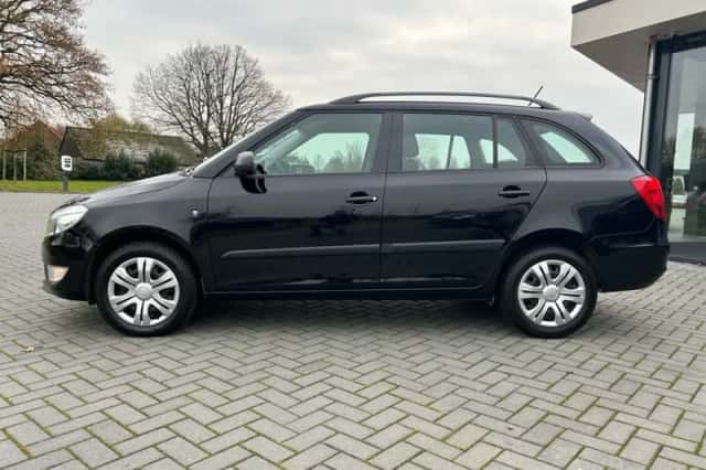 Škoda Fabia (2014) thumbnail 5