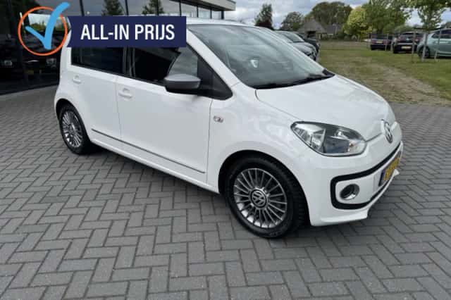Volkswagen Up! (2013) thumbnail 2