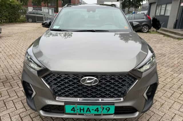 Hyundai Tucson (2020) thumbnail 2